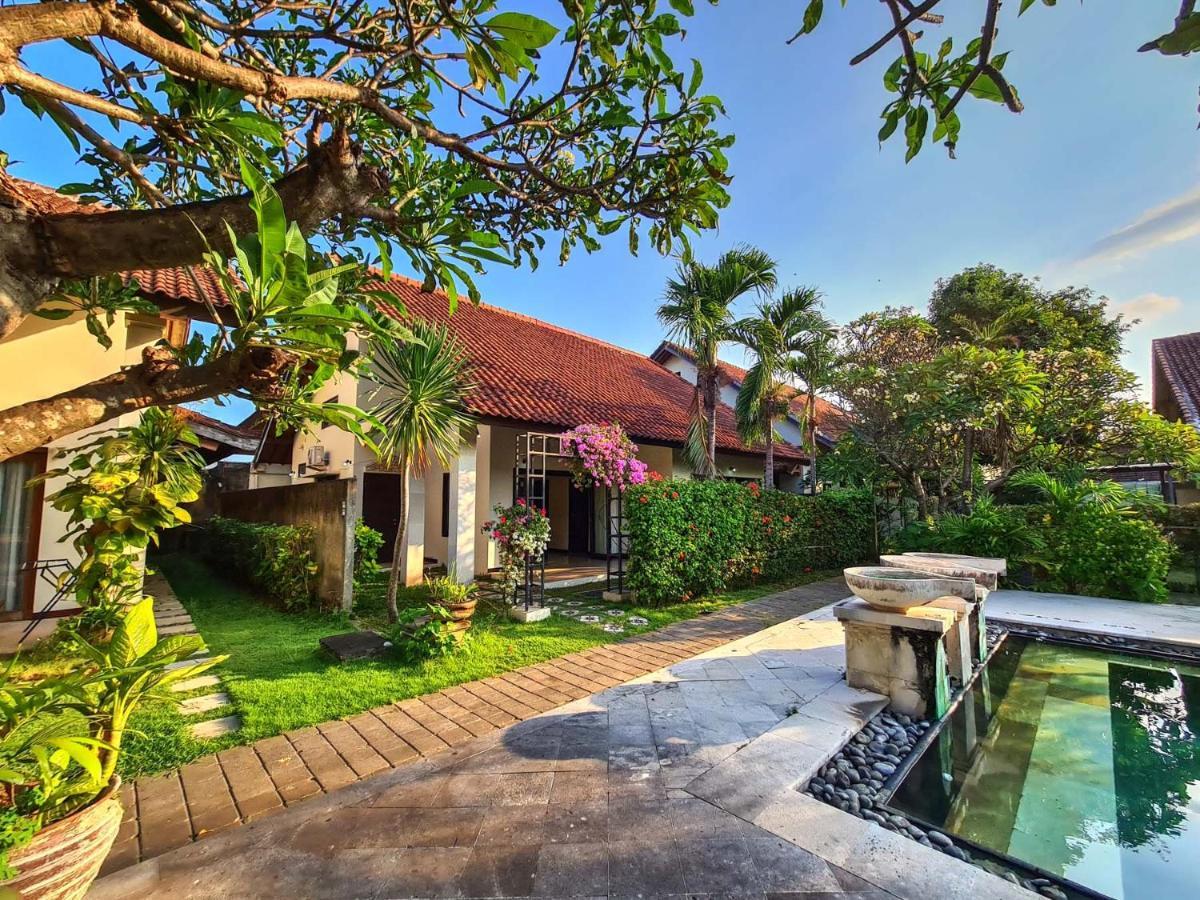 Sayang Taman Villas Sanur  Exterior photo