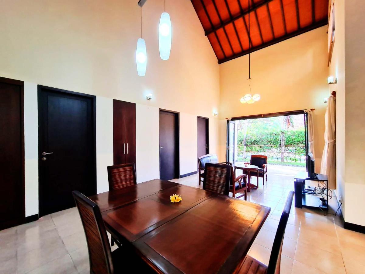 Sayang Taman Villas Sanur  Exterior photo