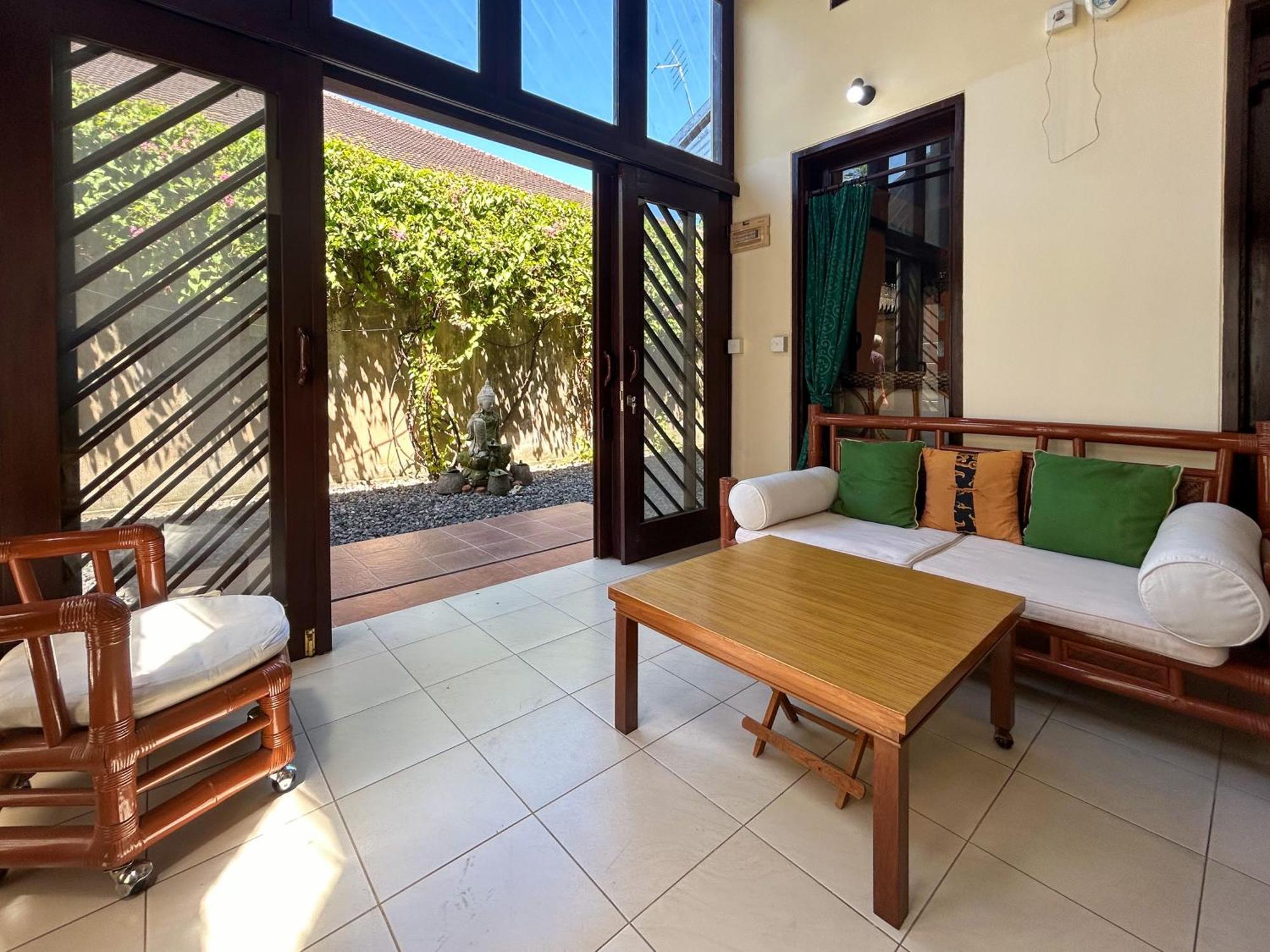 Sayang Taman Villas Sanur  Exterior photo