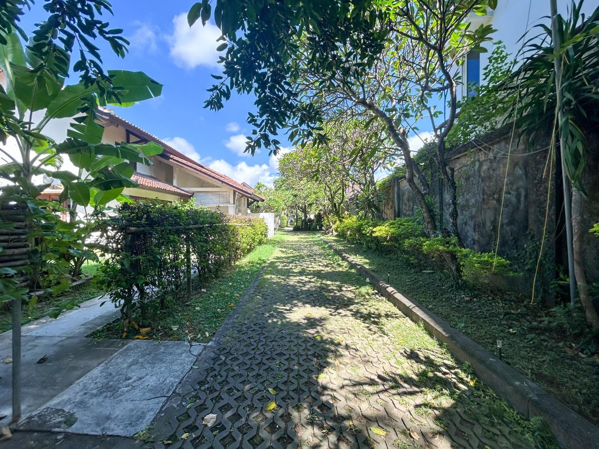 Sayang Taman Villas Sanur  Exterior photo