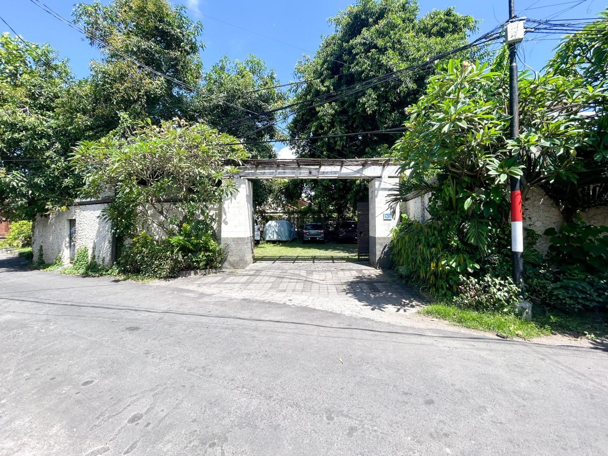 Sayang Taman Villas Sanur  Exterior photo
