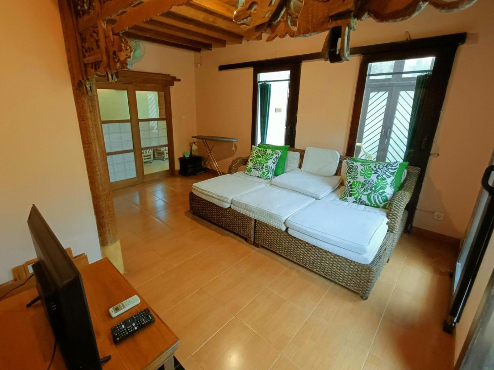 Sayang Taman Villas Sanur  Exterior photo