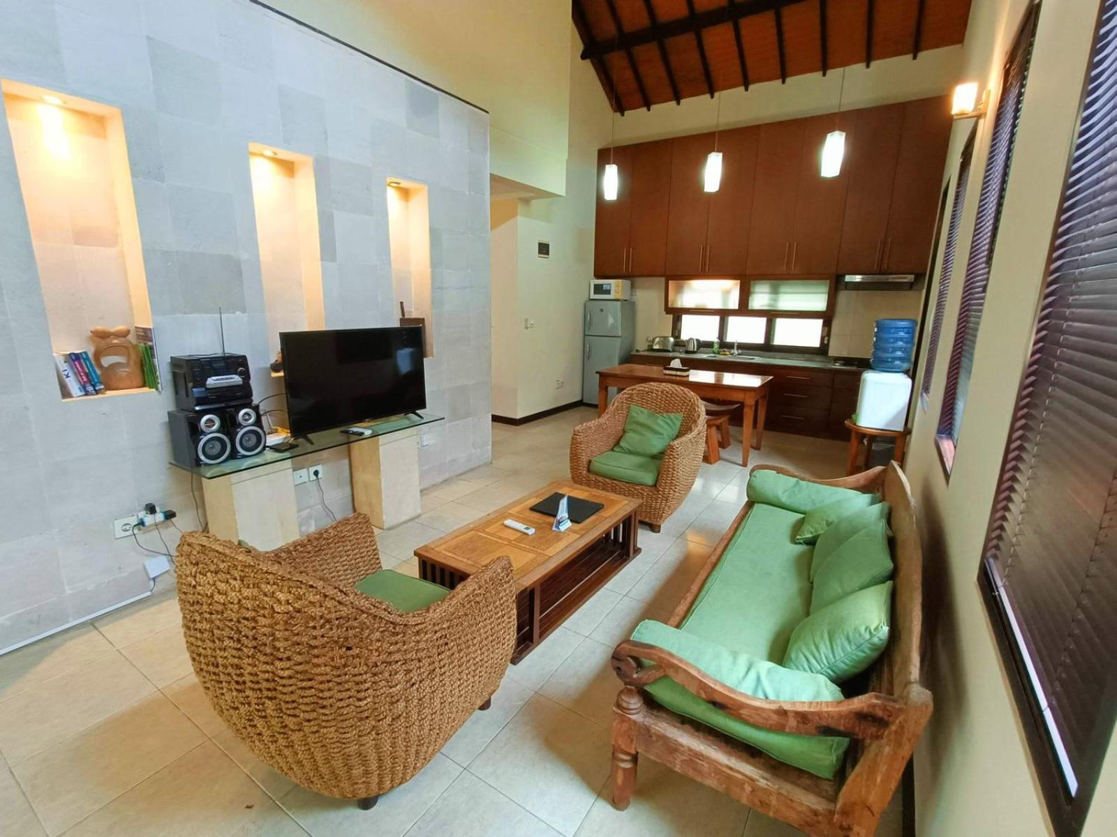 Sayang Taman Villas Sanur  Exterior photo