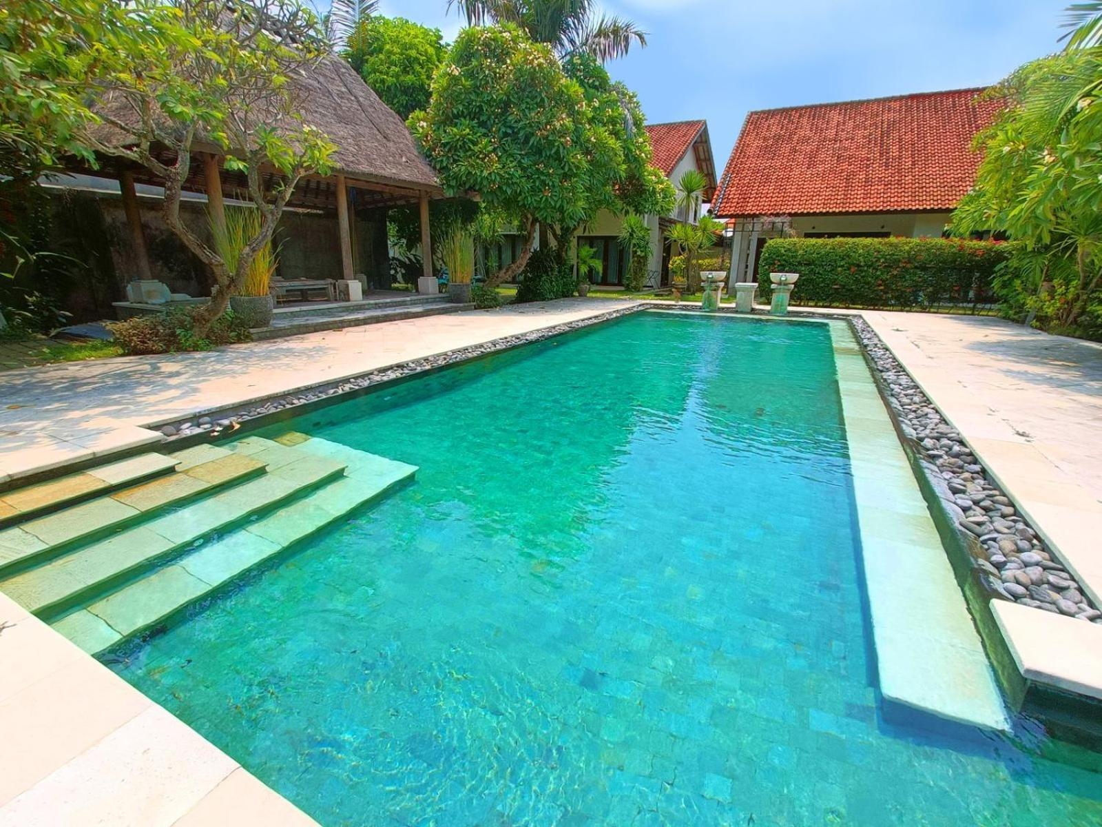 Sayang Taman Villas Sanur  Exterior photo