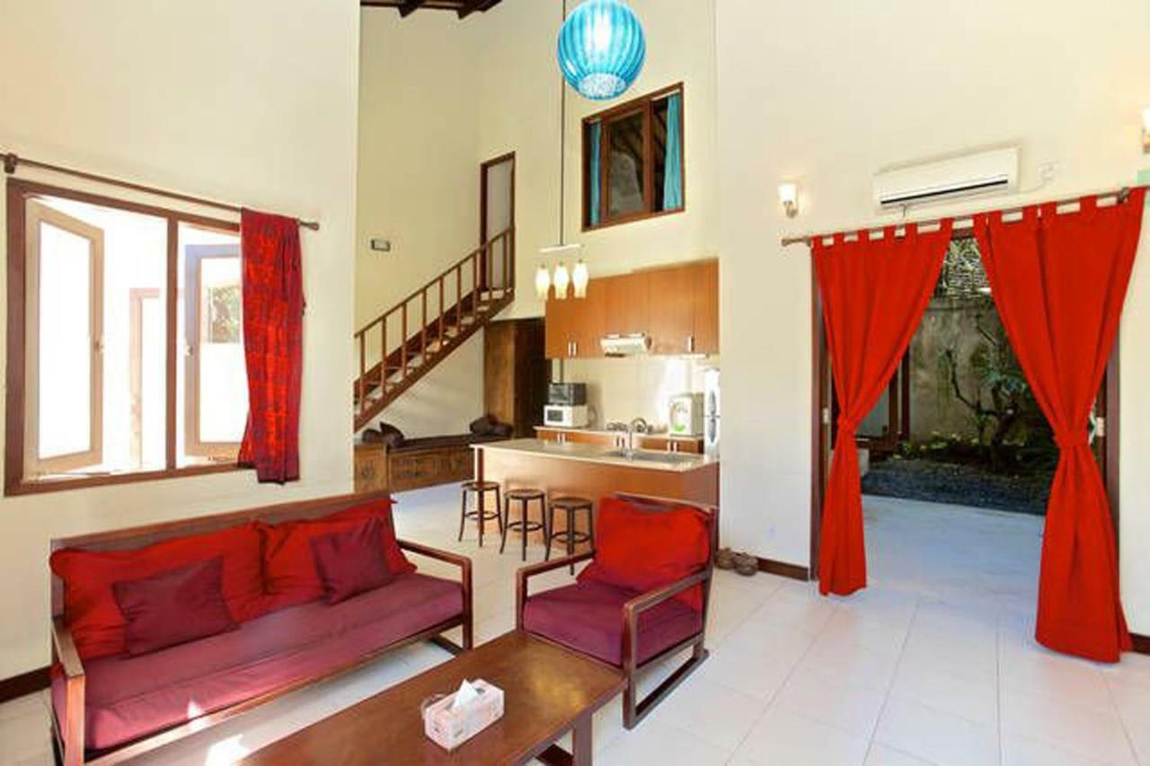 Sayang Taman Villas Sanur  Exterior photo